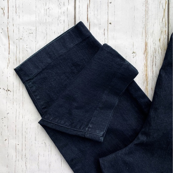 Old Navy Women’s The Diva Denim Daisy Pa Dark Rinse Plus Size Jeans Size 20 Reg - Picture 6 of 7